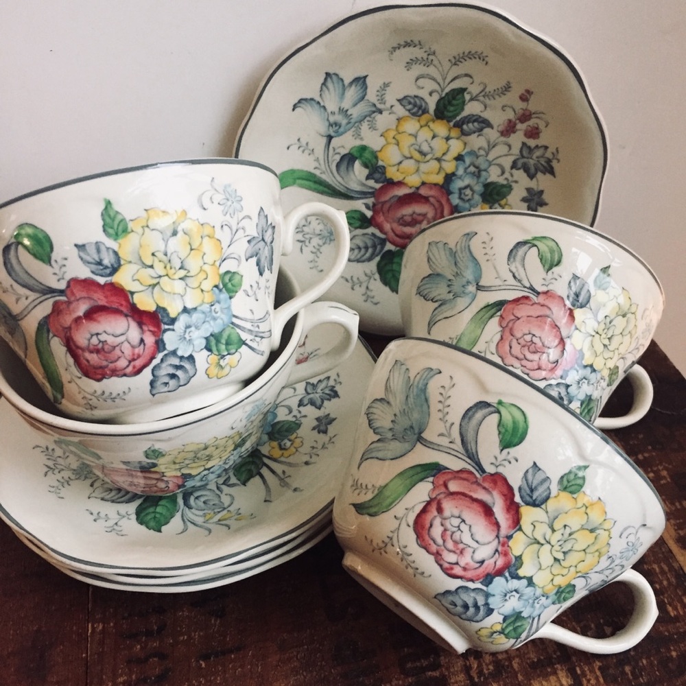 Stanton British Anchor Floral Teacups & Saucers